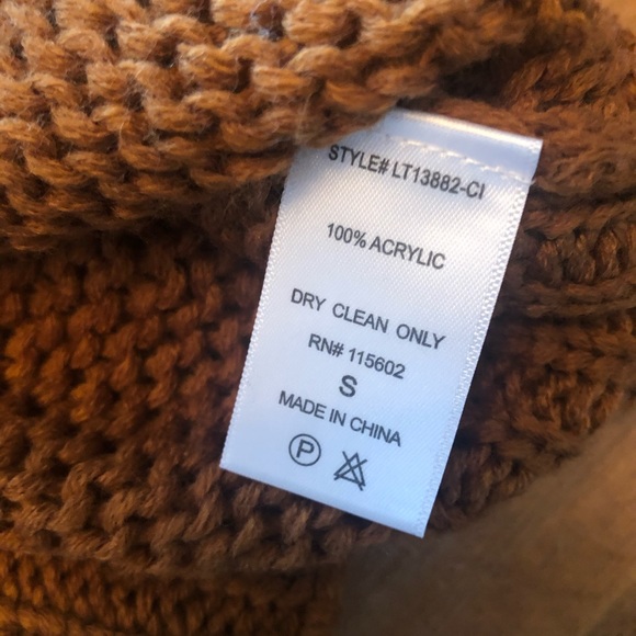 Striped Accent Sweater - Picture 4 of 4